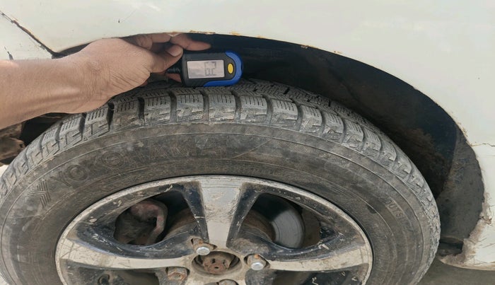 2013 Hyundai Santro Xing GL PLUS, Petrol, Manual, 1,09,204 km, tyre