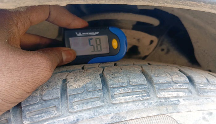 2022 KIA CARENS PRESTIGE PLUS 1.5 DIESEL 7 STR, Diesel, Manual, 81,906 km, tyre