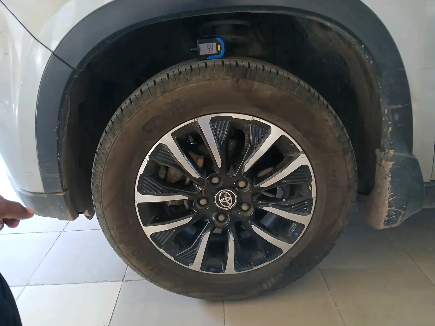 2021 Toyota URBAN CRUISER PREMIUM GRADE AT, Petrol, Automatic, 72,406 km, tyre