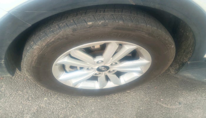 2016 Hyundai Creta SX PLUS 1.6 DIESEL, Diesel, Manual, 90,025 km, tyre