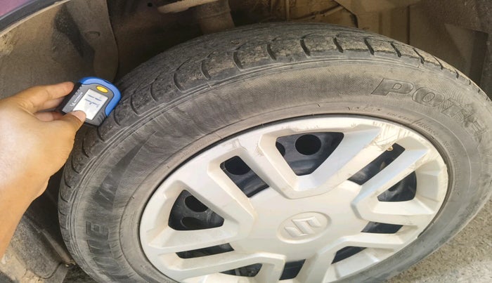 2016 Maruti Vitara Brezza VDI (O), Diesel, Manual, 68,565 km, tyre