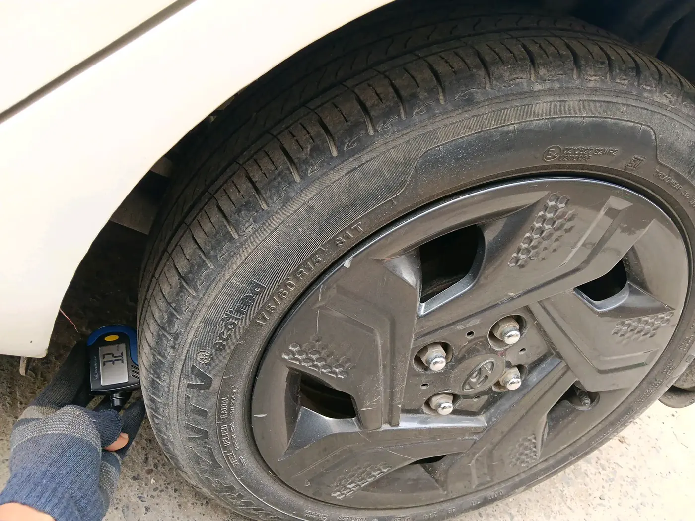 2020 Hyundai GRAND I10 NIOS MAGNA CORPORATE EDITION 1.2 KAPPA VTVT, Petrol, Manual, 41,512 km, tyre