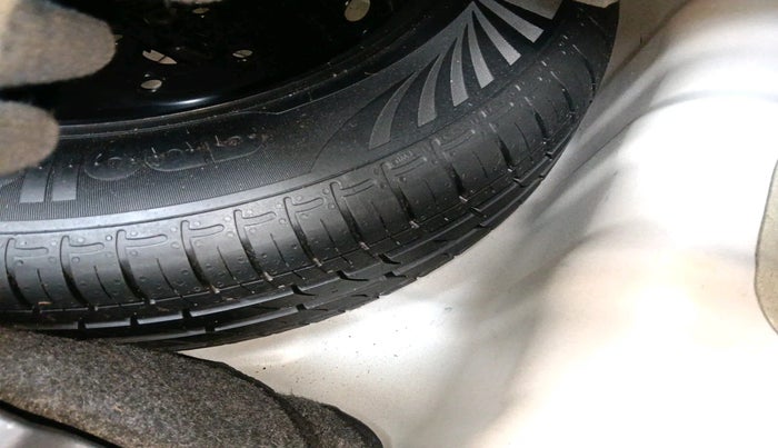 2020 Hyundai GRAND I10 NIOS MAGNA CORPORATE EDITION 1.2 KAPPA VTVT, Petrol, Manual, 38,985 km, tyre