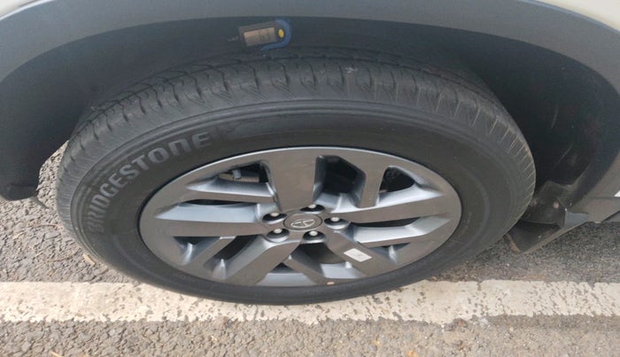 2023 Tata Safari XT PLUS, Diesel, Manual, 13,493 km, tyre