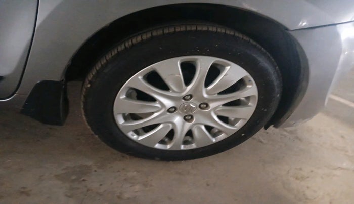 2016 Maruti Baleno ALPHA PETROL 1.2, Petrol, Manual, 70,601 km, tyre