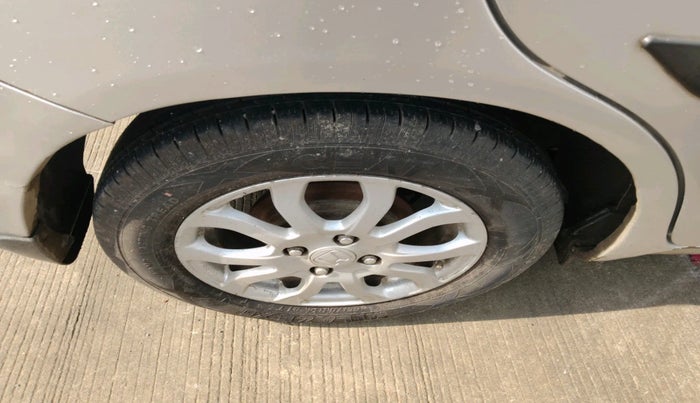 2014 Honda Amaze 1.2L I-VTEC VX, Petrol, Manual, 79,278 km, tyre