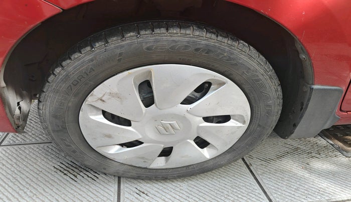 2015 Maruti Celerio VXI AMT, Petrol, Automatic, 68,622 km, tyre