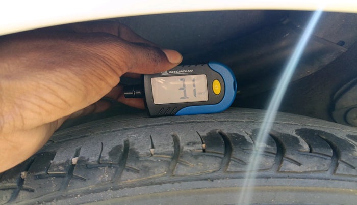 2016 Hyundai Verna FLUIDIC 4S 1.4 VTVT, Petrol, Manual, 51,745 km, tyre