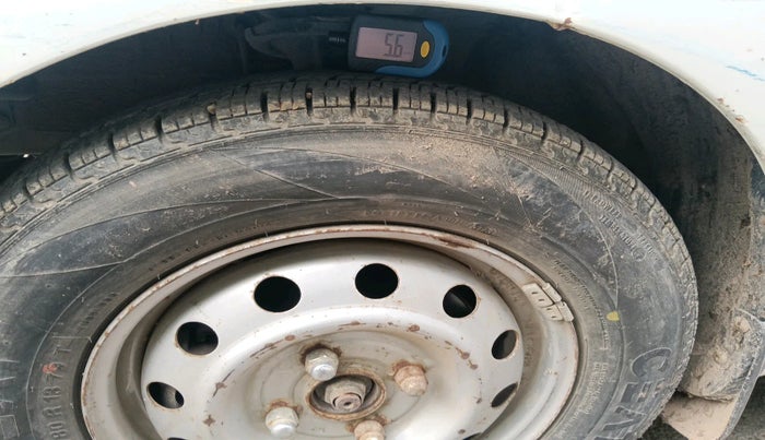 2012 Hyundai i10 ERA 1.1, Petrol, Manual, 67,104 km, tyre