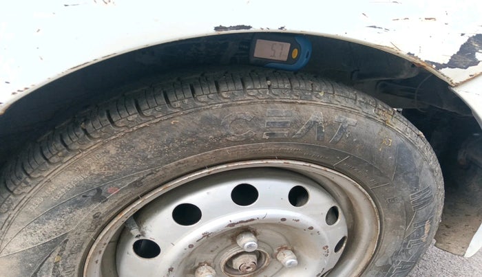 2012 Hyundai i10 ERA 1.1, Petrol, Manual, 67,104 km, tyre