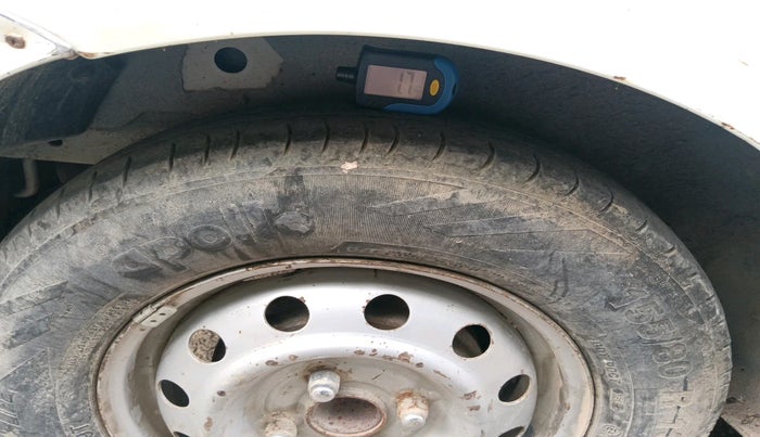 2012 Hyundai i10 ERA 1.1, Petrol, Manual, 67,104 km, tyre