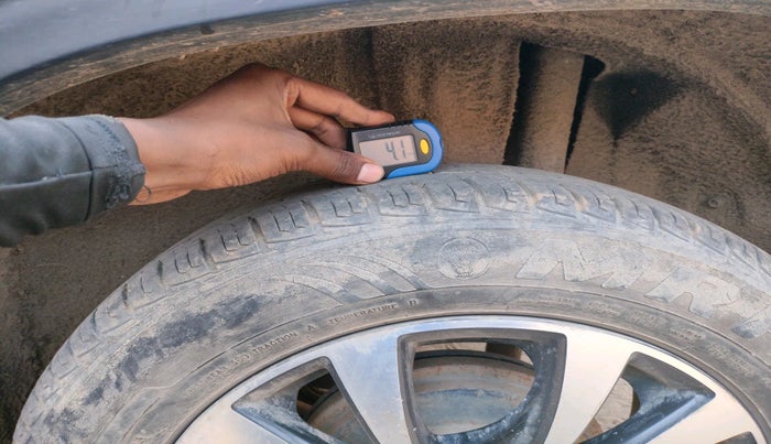 2018 Maruti Vitara Brezza VDI, Diesel, Manual, 38,067 km, tyre