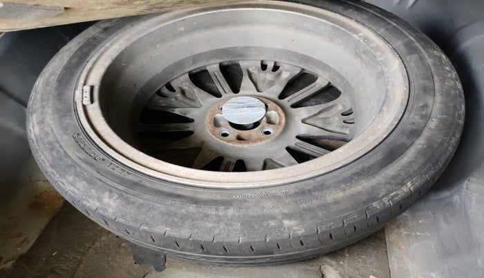 2018 Honda City 1.5L I-VTEC VX, Petrol, Manual, 1,73,653 km, tyre