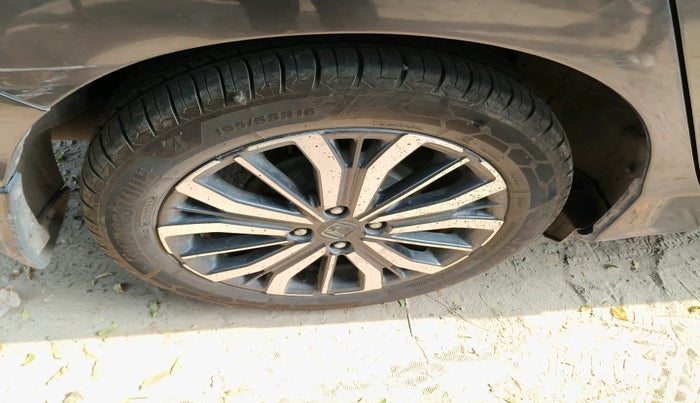 2018 Honda City 1.5L I-VTEC VX, Petrol, Manual, 1,73,653 km, tyre