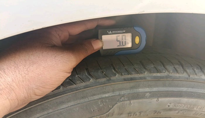 2017 Ford New Figo TITANIUM1.5 DIESEL, Diesel, Manual, 1,53,390 km, tyre