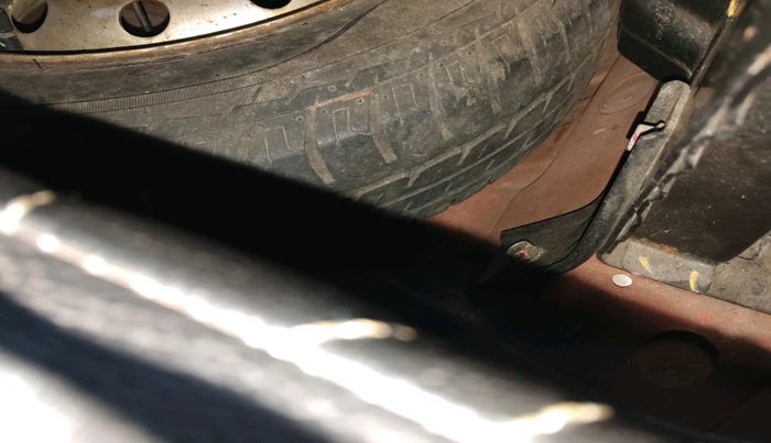 2015 Maruti Wagon R 1.0 LXI CNG, Petrol, Manual, 63,753 km, tyre