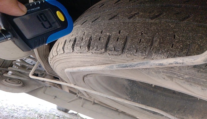 2015 Renault Duster 85 PS RXE DIESEL, Diesel, Manual, 97,588 km, tyre