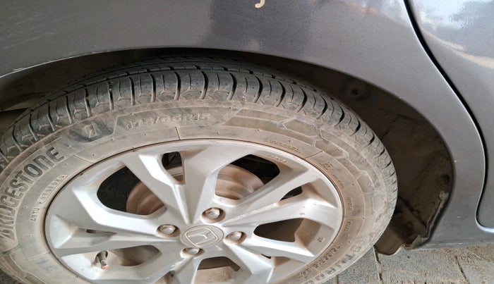 2018 Honda Amaze 1.2L I-VTEC V, Petrol, Manual, 69,793 km, tyre