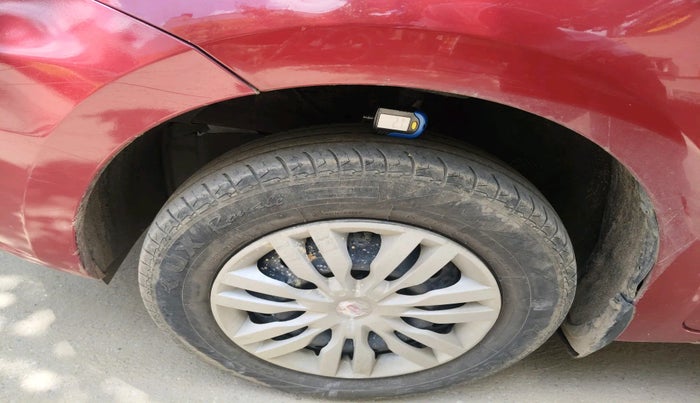 2021 Maruti Dzire VXI, Petrol, Manual, 1,07,195 km, tyre