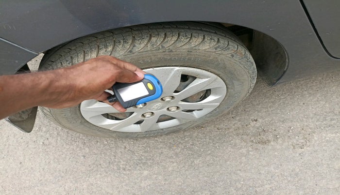 2018 Hyundai Eon MAGNA +, Petrol, Manual, 13,350 km, tyre