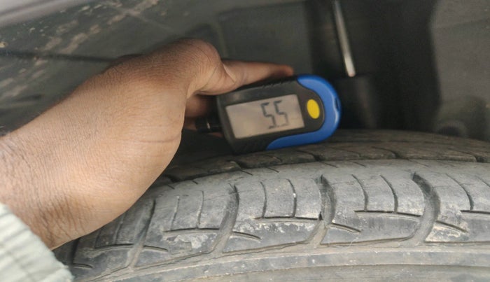 2012 Maruti Ertiga VDI, Diesel, Manual, 93,969 km, tyre