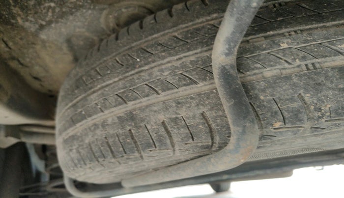 2012 Maruti Ertiga VDI, Diesel, Manual, 93,969 km, tyre