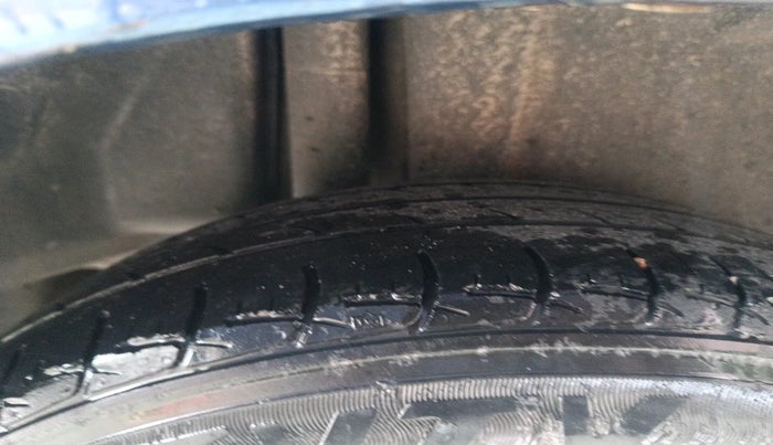 2017 Maruti Ciaz ZETA 1.4  MT PETROL, Petrol, Manual, 66,754 km, tyre