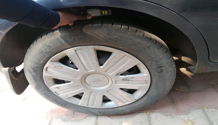 2011 Ford Figo TITANIUM 1.2 PETROL, Petrol, Manual, 31,986 km, tyre