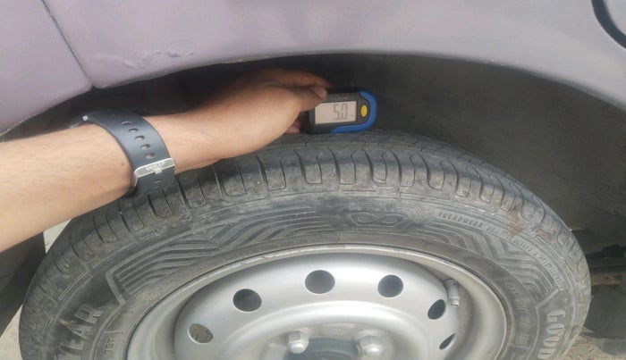 2011 Maruti Wagon R 1.0 LXI CNG, Petrol, Manual, 1,03,953 km, tyre