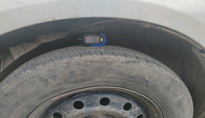 2016 Maruti Swift VDI, Diesel, Manual, 1,27,223 km, tyre