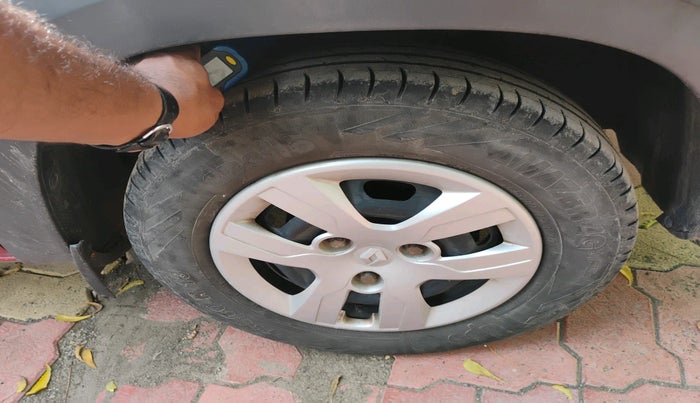 2016 Renault Kwid RXT 0.8, Petrol, Manual, 88,114 km, tyre