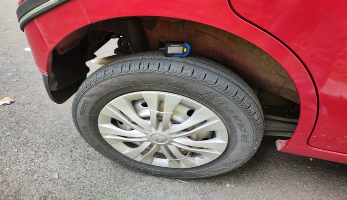 2014 Maruti Wagon R 1.0 LXI, Petrol, Manual, 31,895 km, tyre