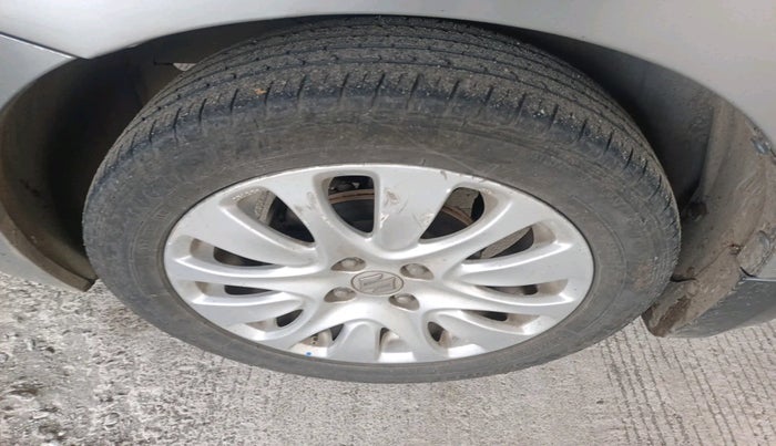 2015 Maruti Baleno ZETA PETROL 1.2, Petrol, Manual, 97,426 km, tyre