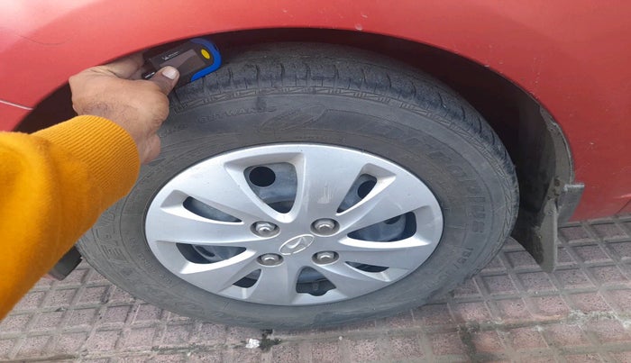 2011 Hyundai i10 MAGNA 1.2, Petrol, Manual, 49,592 km, tyre