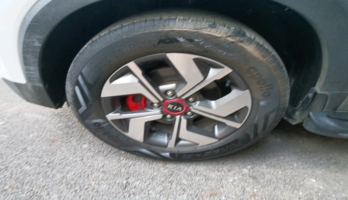 2021 KIA SONET GTX PLUS 1.0 IMT, Petrol, Manual, 29,857 km, tyre