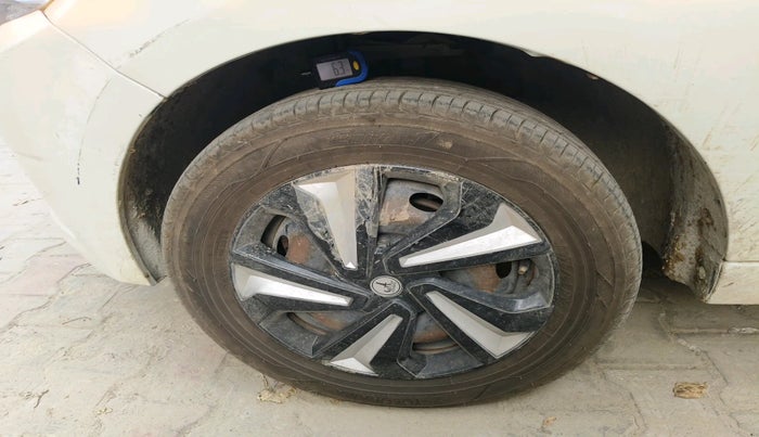 2018 Tata Tiago XT PETROL, Petrol, Manual, 86,724 km, tyre