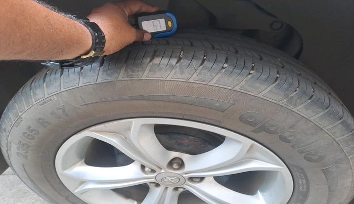 2022 Tata Harrier XZA 2.0L, Diesel, Automatic, 36,429 km, tyre