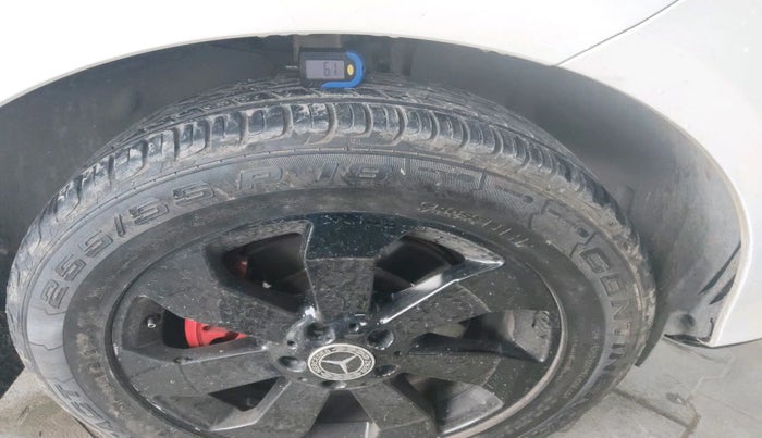 2016 Mercedes Benz GLE 250 D4 MATIC, Diesel, Automatic, 1,52,757 km, tyre