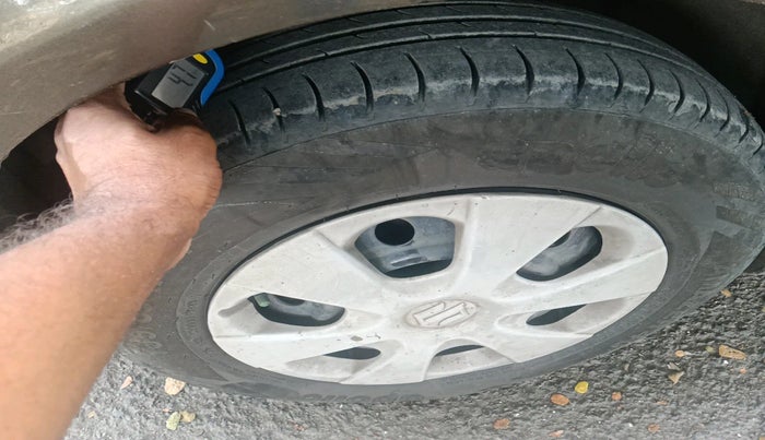 2010 Maruti Ritz VXI, Petrol, Manual, 44,291 km, tyre