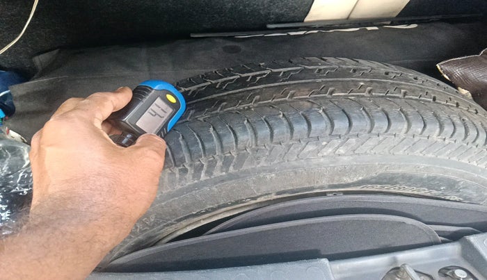 2010 Maruti Ritz VXI, Petrol, Manual, 44,291 km, tyre