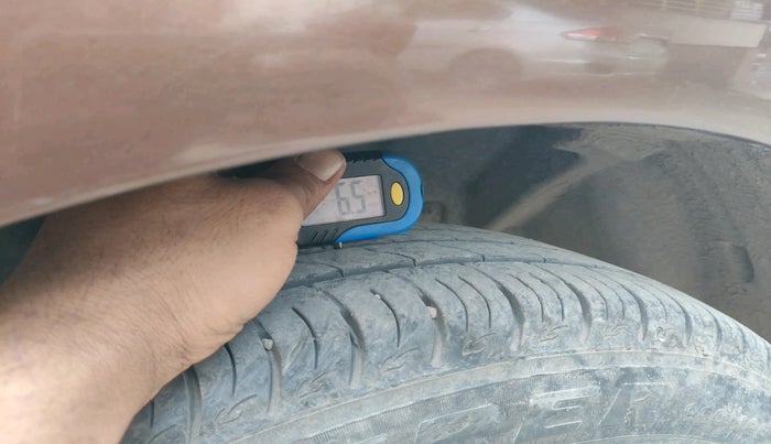 2017 Ford Ecosport TITANIUM 1.5L DIESEL, Diesel, Manual, 1,03,816 km, tyre