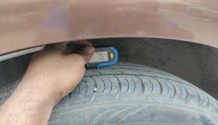 2017 Ford Ecosport TITANIUM 1.5L DIESEL, Diesel, Manual, 1,03,816 km, tyre