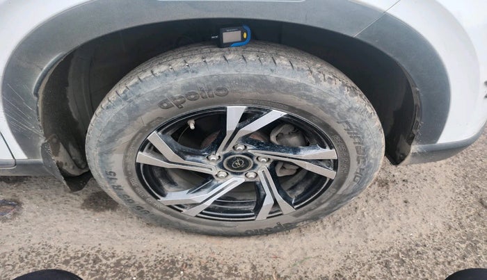 2023 Hyundai VENUE S PLUS 1.5 CRDI, Diesel, Manual, 39,947 km, tyre