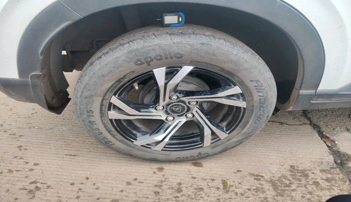 2023 Hyundai VENUE S PLUS 1.5 CRDI, Diesel, Manual, 39,947 km, tyre