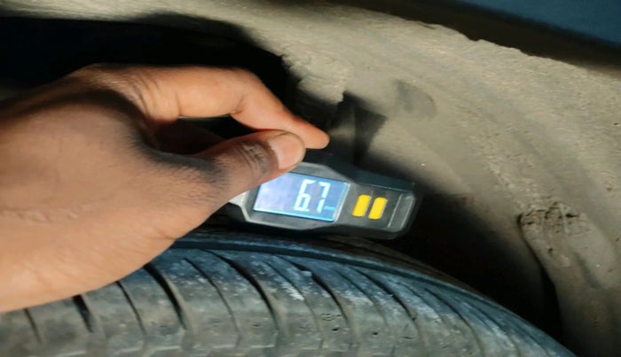 2023 Nissan MAGNITE XV TURBO CVT, Petrol, Automatic, 9,928 km, tyre