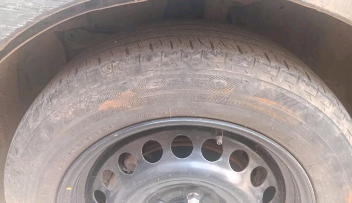 2017 Honda WR-V 1.2L I-VTEC VX MT, Petrol, Manual, 47,563 km, tyre