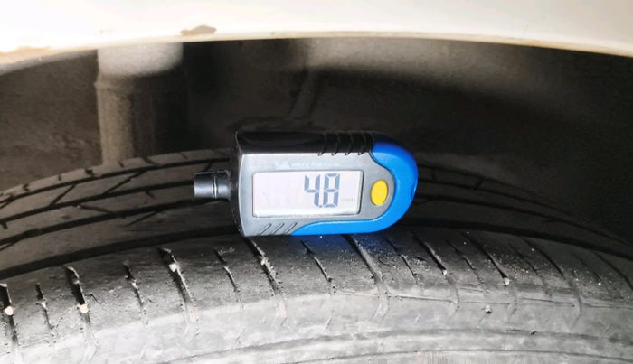 2012 Honda City 1.5L I-VTEC V MT, Petrol, Manual, 1,51,747 km, tyre