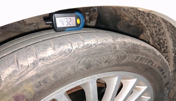 2015 Tata Zest XT PETROL, Petrol, Manual, 70,023 km, tyre