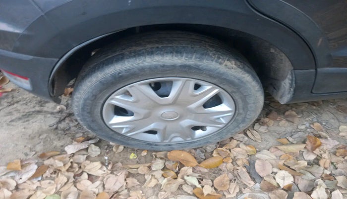 2020 Ford Ecosport TREND 1.5L DIESEL, Diesel, Manual, 34,236 km, tyre