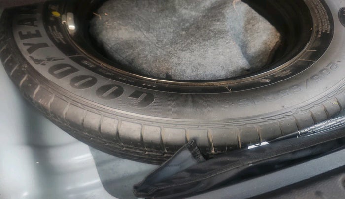 2019 KIA SELTOS HTK PLUS 1.5, Petrol, Manual, 69,377 km, tyre